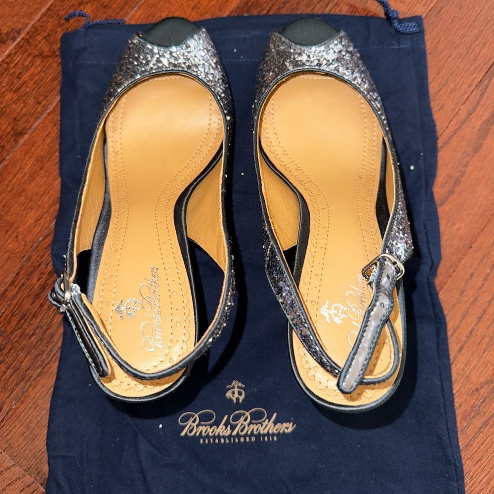 Brooks Brothers- heels